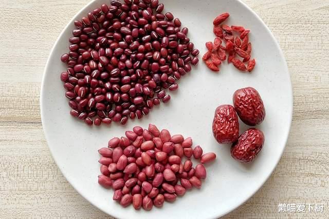 红枣|明日正式入伏,花生和红枣是绝配,每天吃1碗,平安度过40天