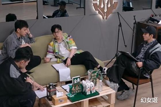 苏有朋王者带青铜,编舞台剧情导出一部武侠大片