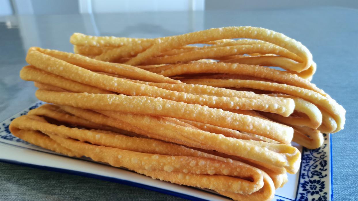 馓子|家庭制作酥脆馓子，这个方法很简单，好吃好做，吃一次就忘不了