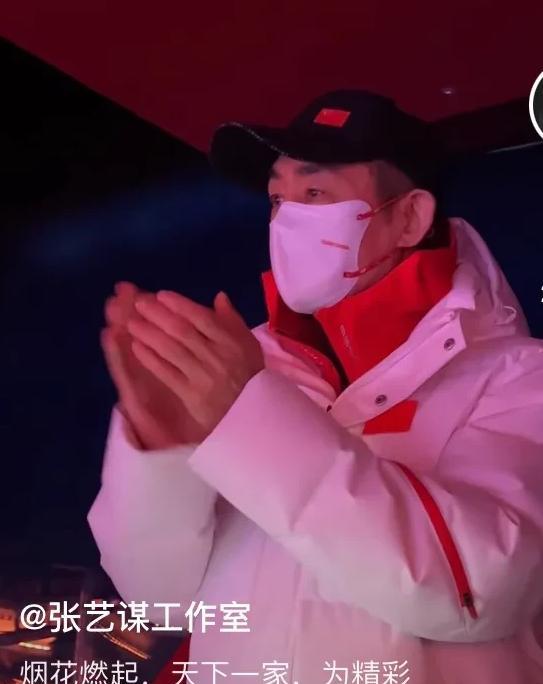 王宝强|张艺谋30分钟发4段视频，难掩激动之情，张导的浪漫令人感动
