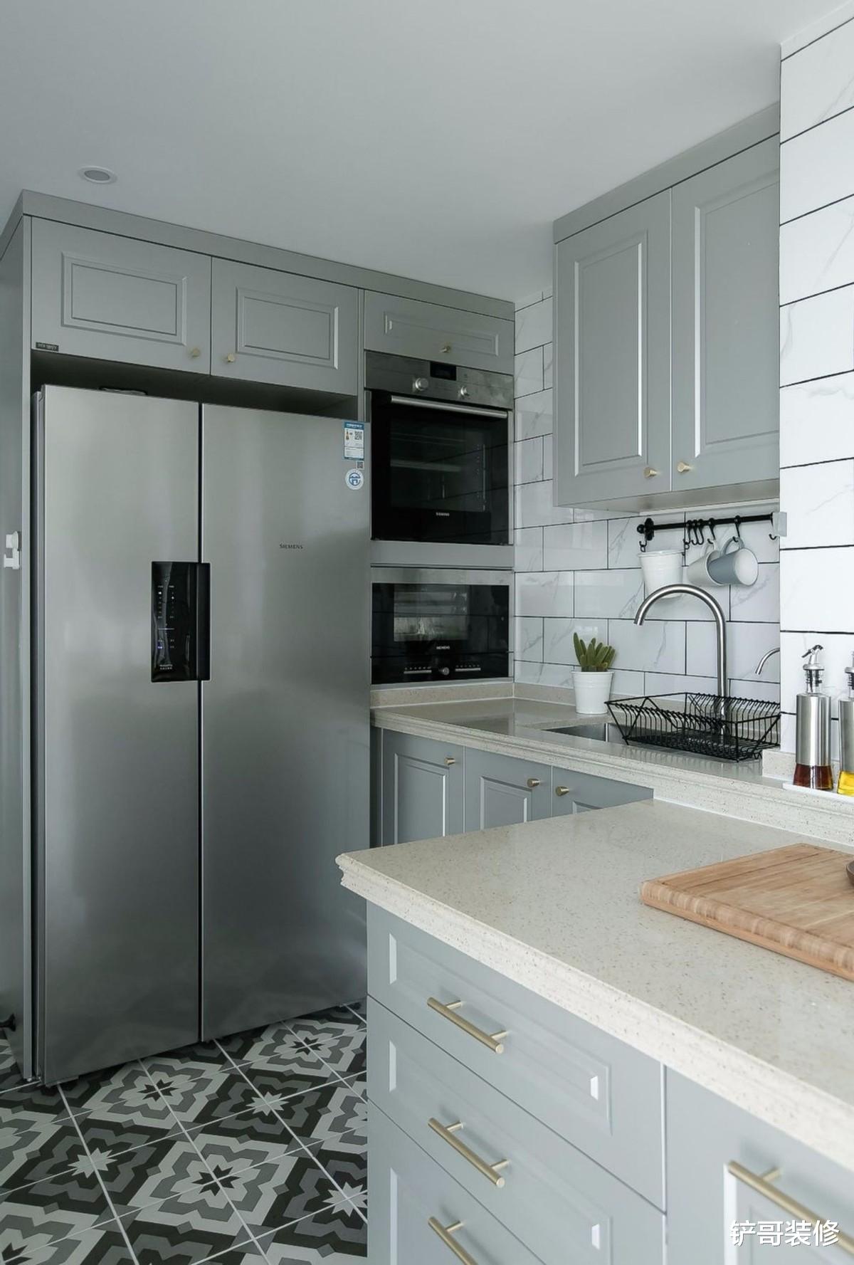 90后海归小姐姐晒自己的家,140㎡设计巧妙,网友赞叹:真高级