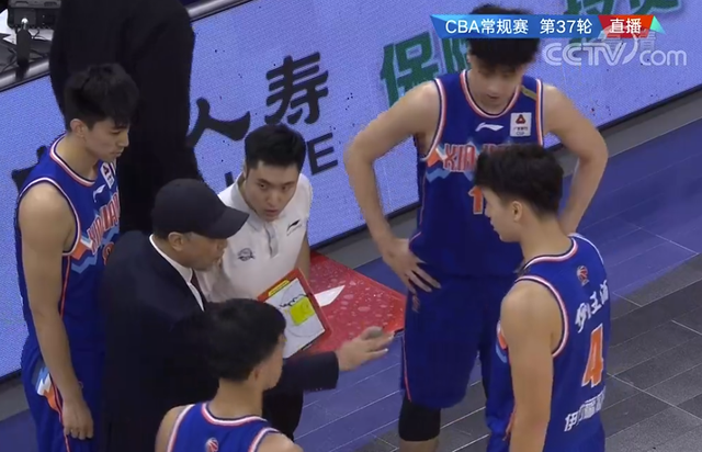 新疆男篮|CBA积分榜！季后赛球队全部敲定，新疆队不敌广东直接出局