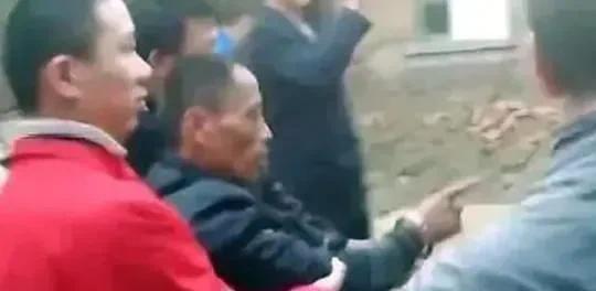 2005年,山东一残疾男子将情妇杀害,和另一个情妇私奔18年被抓