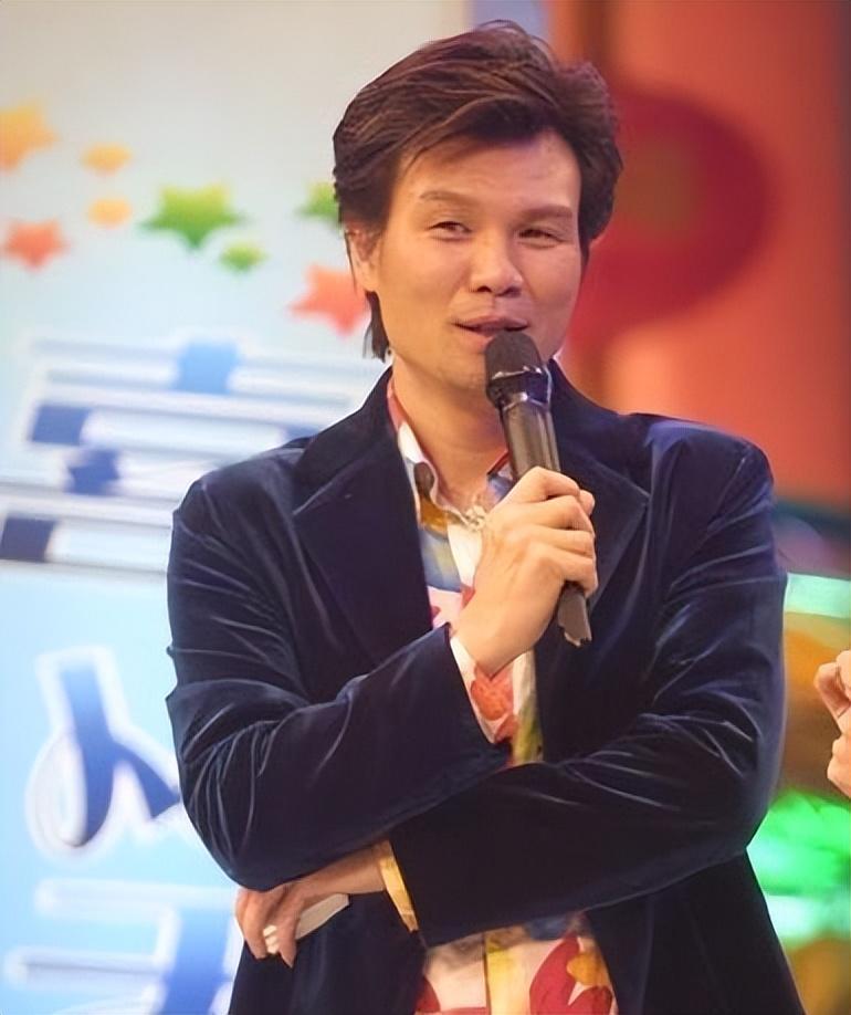 倪震|“妻管严”李彬：大病来袭，妻子儿子是他的生命支柱