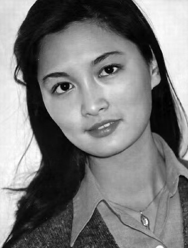 殷亭如|演员殷亭如：爆红后嫁美国丈夫定居国外，48岁丧夫，62岁客死异乡