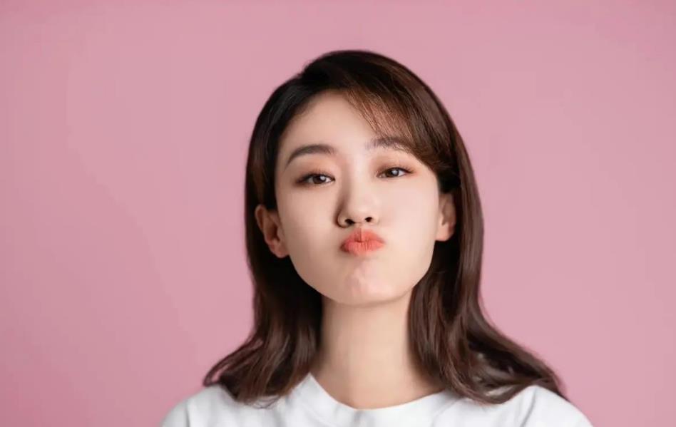 张小斐|张小斐曾经问:如果郭麒麟喜欢我,你会不会干涉?郭德纲瞪大眼睛