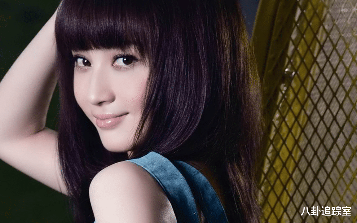 姚笛|姚笛与富豪老公双双劈腿？女方被拍夜会2位男性，网友喊话文章