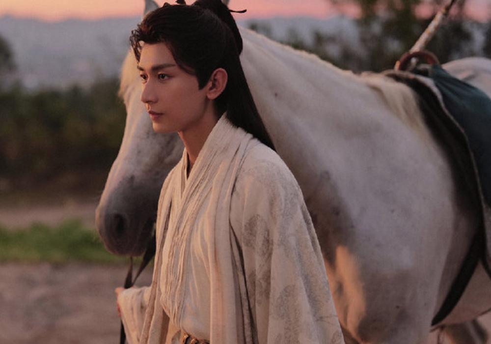 成毅|《莲花楼》杀青官宣阵容,成毅夕阳牵马,陈都灵执剑,演员颜值高