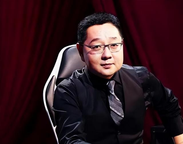 张绍刚|张绍刚到底做错了什么？从央视名嘴，到网络节目“混饭”吃