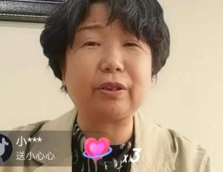 杜新枝|杜粉送杜新枝母女衣服，称天下父母都爱孩子，姚威田静难回九江？