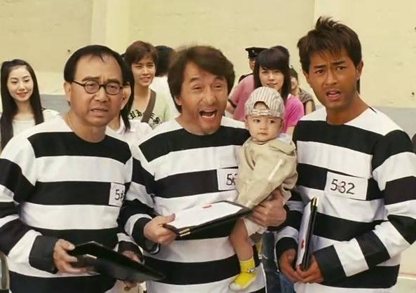 成龙|能让成龙大喊辛苦的“最佳宝宝”,马修怎么样了?不当明星不进圈