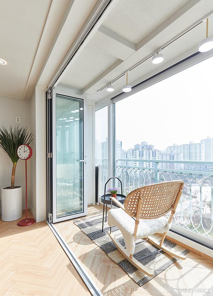 韩国140㎡两居室,客厅墙面不做装饰,我终于明白什么叫越简约越高级