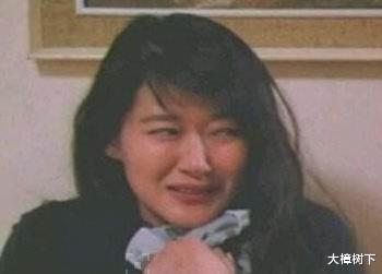 2002年,陈宝莲跳楼自杀结束悲惨一生,刚满月的儿子如今怎样?