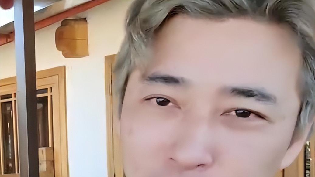 钱小佳|钱小佳“阳康”后直播间疯狂撒狗粮，与小周两人上演“合体”绝技