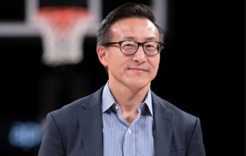 凯里·欧文|篮网为欧文开出耻辱报价，杜兰特喊话蔡崇信：请给他2.5亿美金