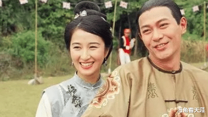 关咏荷|风情美人关咏荷:昂首拍戏,低头做人,业务能打,爱情讲心不讲金