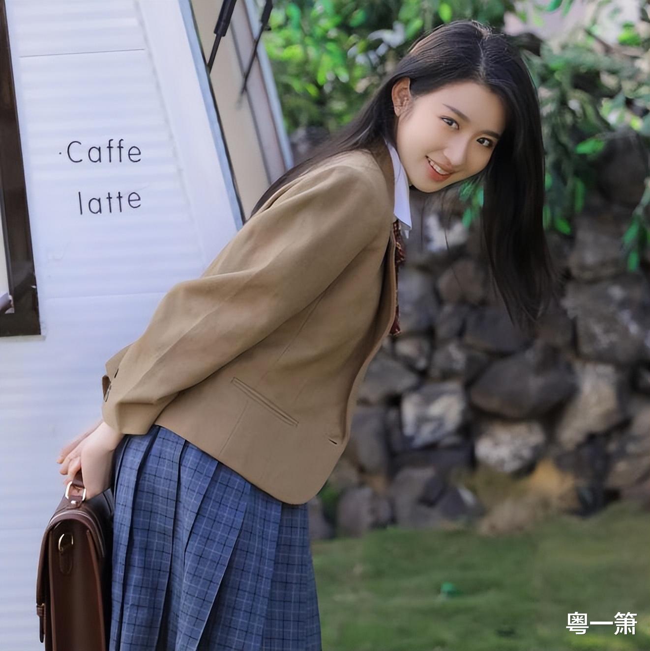 刘涛|罗飞雁刘莹莹,做不了三婶刘涛,做一个名正言顺的康家媳妇也不错