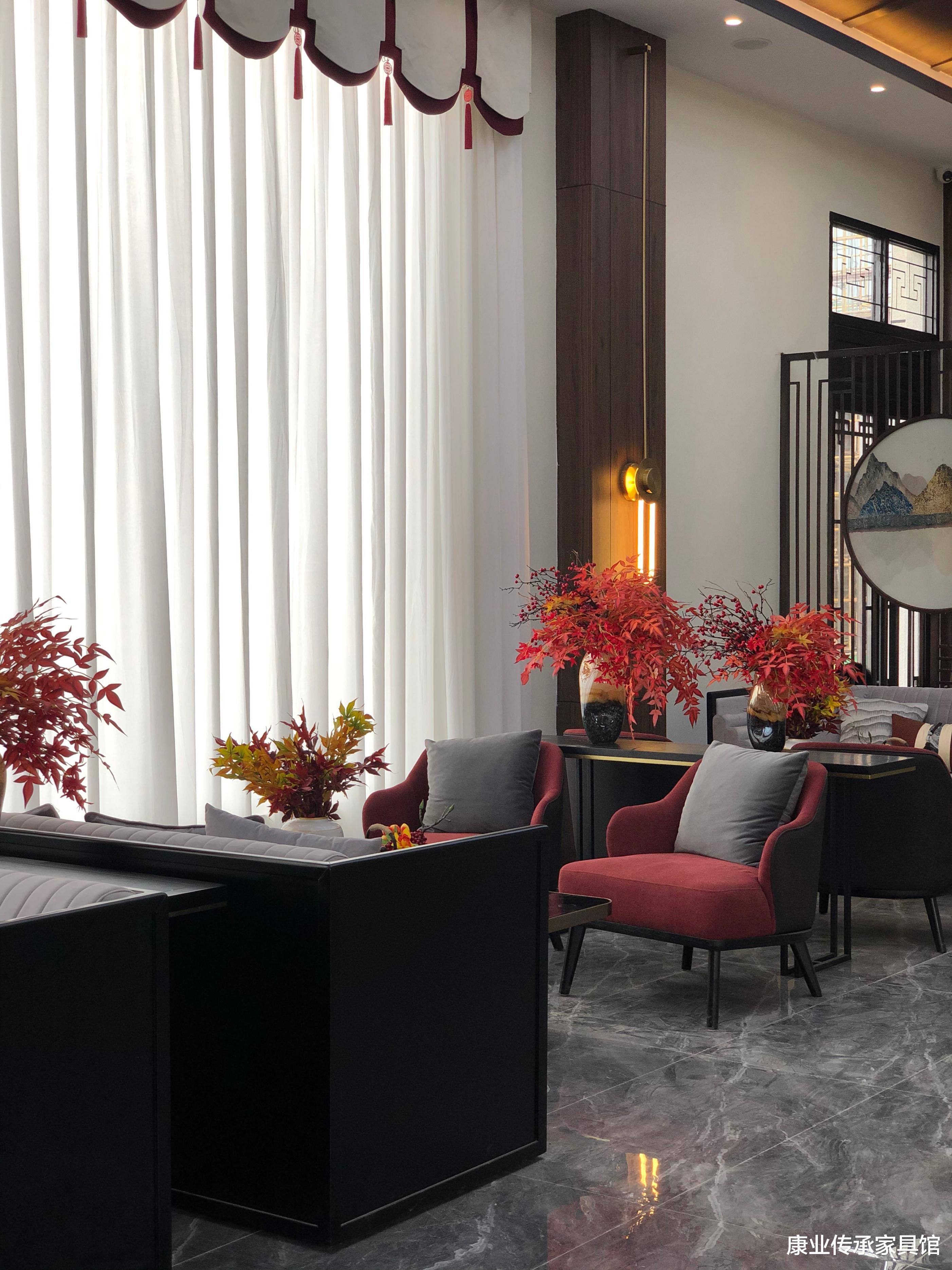 新中式风的中餐厅装修案例,让空间萦绕着悠远清雅的幸福点滴