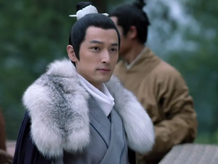 成毅|积压4年,播1集收视就爆了,豆瓣好评不断,成毅选对剧本抽中王炸