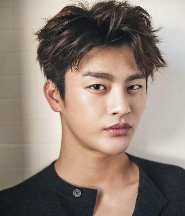 裴勇俊|韩国史上最帅地25位男演员：裴勇俊第23名，玄彬只输了一个人