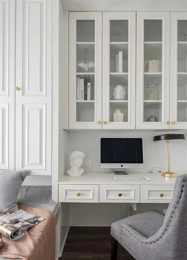 卧室和书房的一体式设计,超强的实用性,不仅颜值高,空间利用强