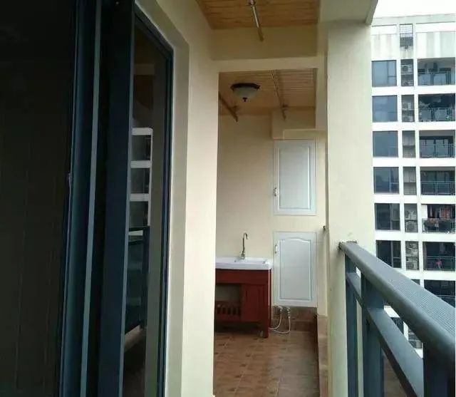 新房还没入住就在小区出名了,都说柜子装的太实用,给大家看看!