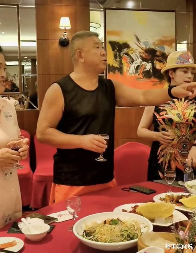 程煜|恭喜!65岁程煜为儿子办婚礼,现场发言显霸气,酒席一桌3000元起