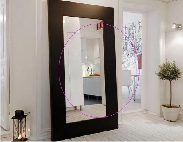 房子再大,门口别乱放鞋柜,别不当回事,其中有大讲究