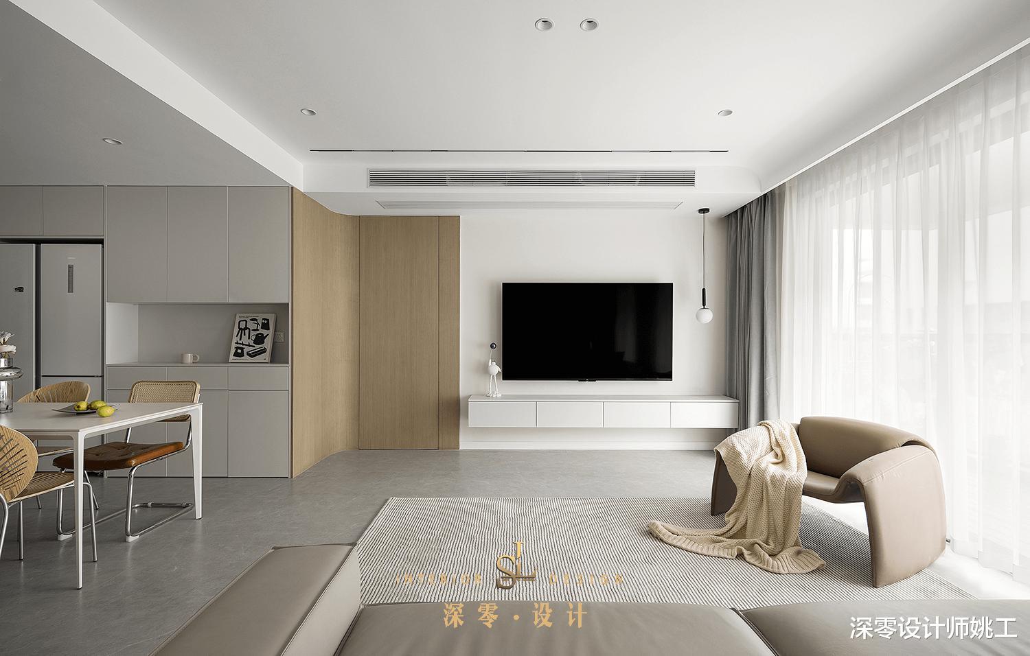 125㎡三代同堂的简约住宅,即使全屋刷灰白墙,也丝毫不失温馨感