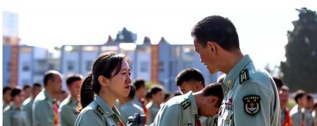 政审|毕业生迎来春天,公务员除招考,还可利用这几大途径进入