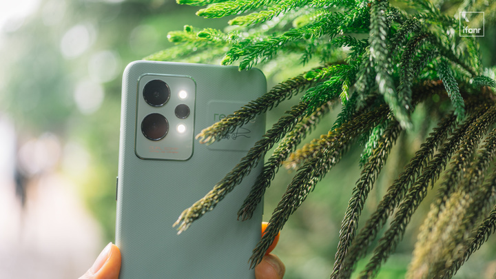 相机|为什么 Android 们的相机不愿用大底了？