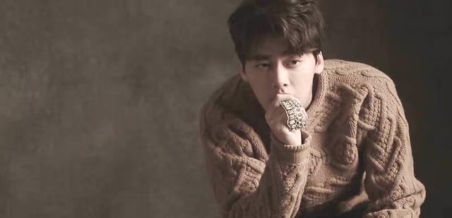 李易峰|李易峰最遗憾的一段感情，再见重逢却相视一笑，她到底是谁？