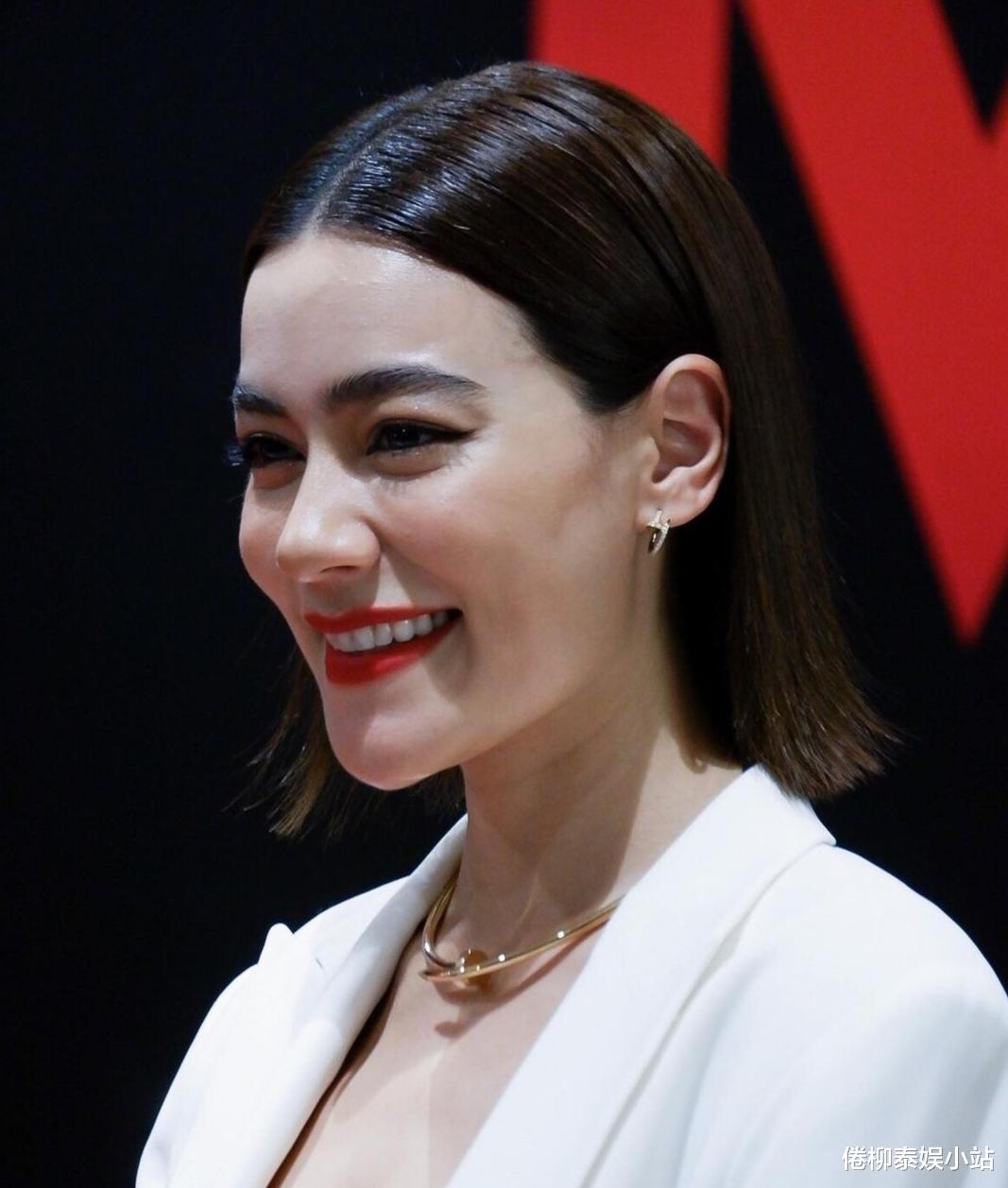 kimberly|泰星Kimberly分享准新娘心情：求婚的那一刻，感觉像是在做梦一样