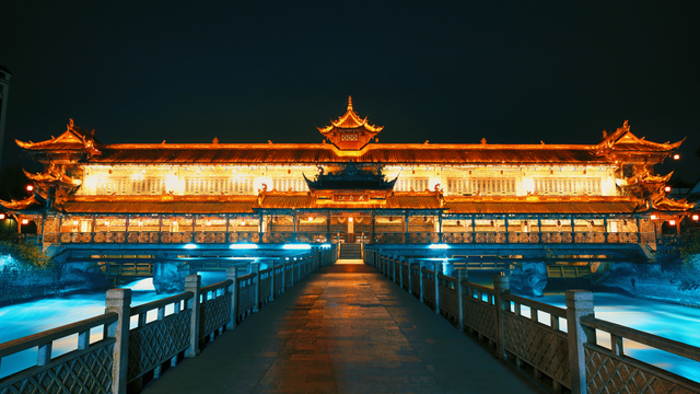 成都|不去厦门!成都也能打卡同款“荧光海”,20℃的森趣山林轻徒步巴适惨!