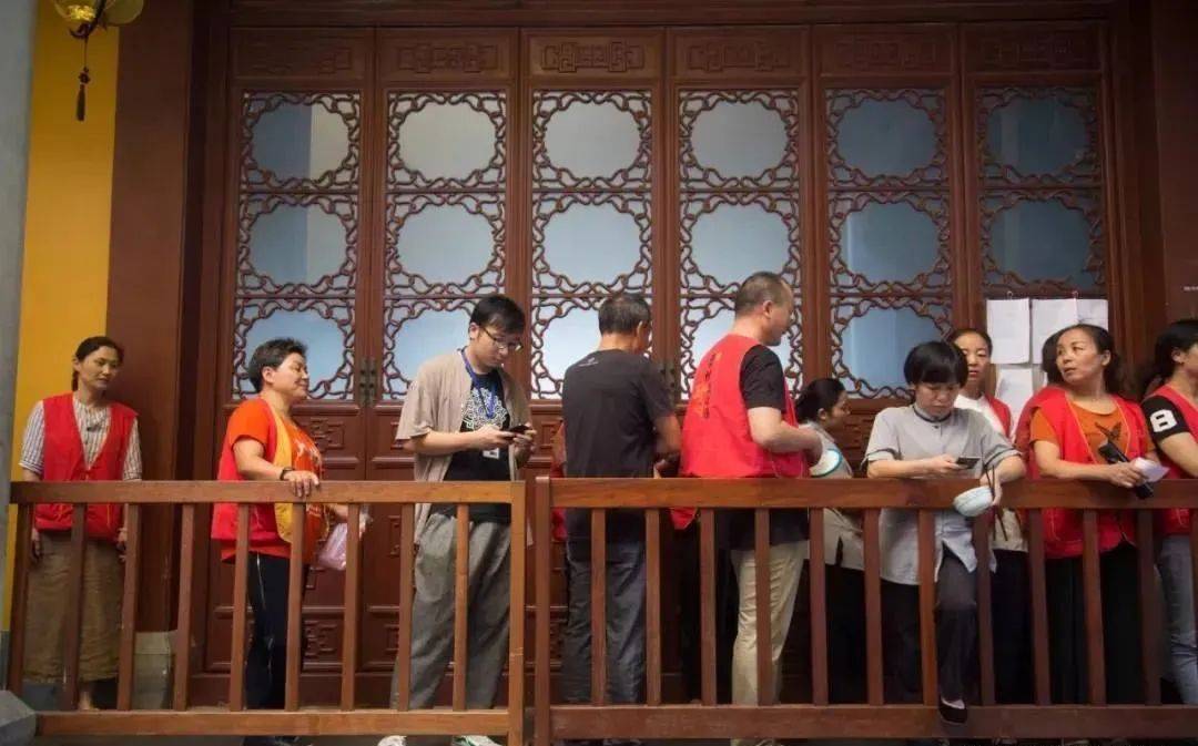 招聘|千年古寺招聘:月薪过万,周末双休,免费饭菜,早九晚五还不加班