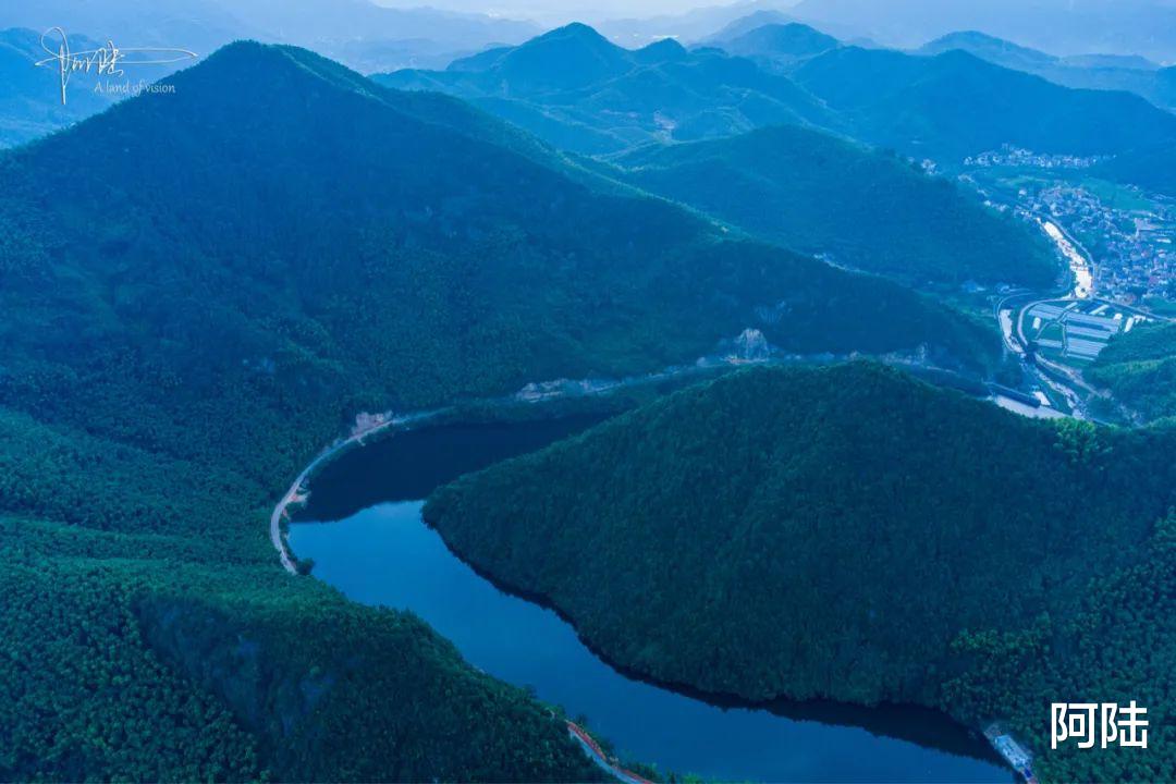 |安吉群山之间,竟隐藏着60多万年前的自然遗迹,真是溪不可貌相