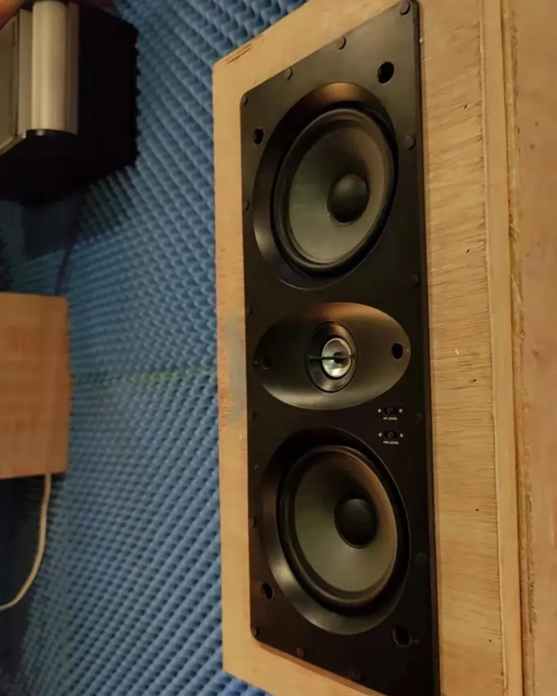 星空下的劲浪别墅家庭影院设计FOCAL 100系列定制影院规划设计