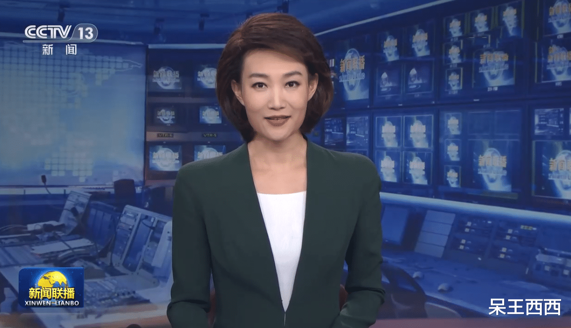 李梓萌|央视主播李梓萌主持文艺直播,新闻播音腔明显,增加观看距离感