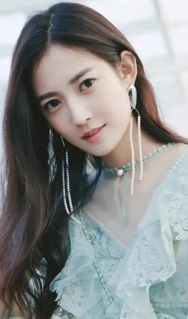 童瑶|她是唐嫣花10部剧都捧不红的人，到底差在哪？