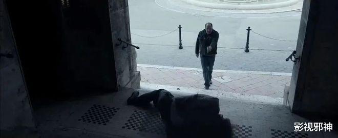 Gucci|全员有病，又一出豪门撕X大戏.....