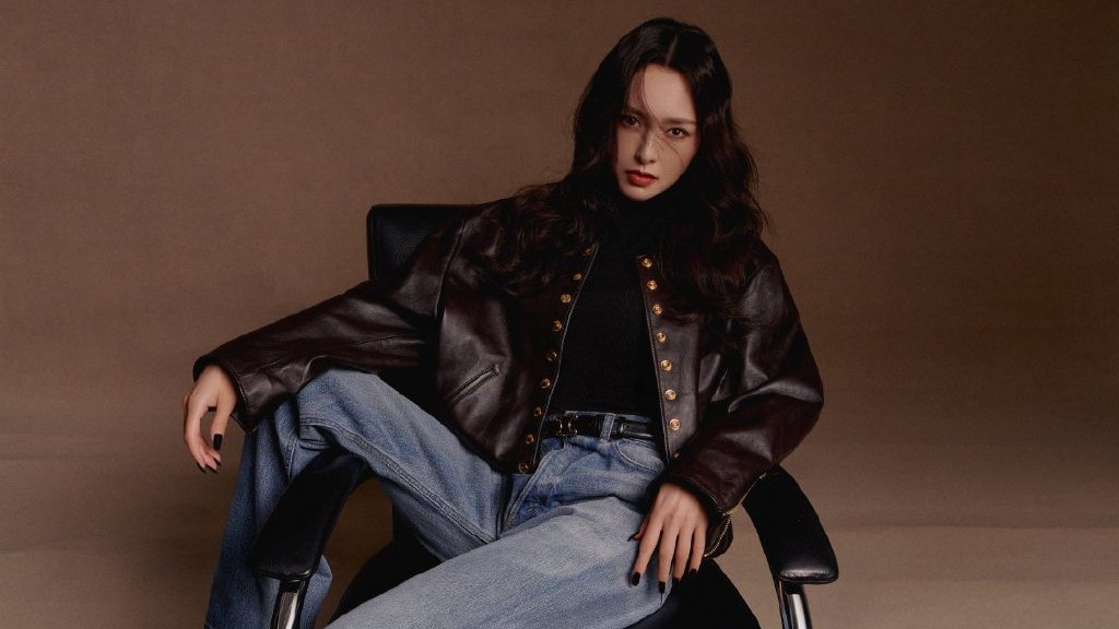 滤镜|唐嫣登上《iWeekly周末画报》，展现百变魅力