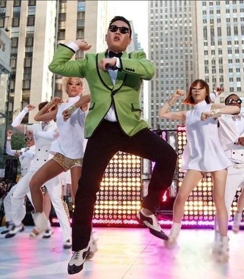 鸟叔|“鸟叔”朴载相成名史，拒服兵役、风流成性，他的故事远比你想得恶劣