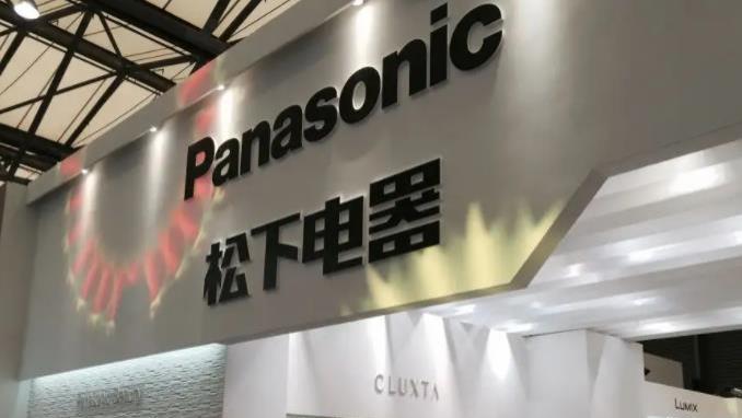 家电业|敢“叫板”松下、飞利浦！公牛国产“5重”保护插座出现，创意安全又划算