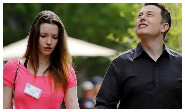 伊隆·马斯克|莱莉透露和马斯克首次约会细节：被邀请去他家，看他的“大火箭”