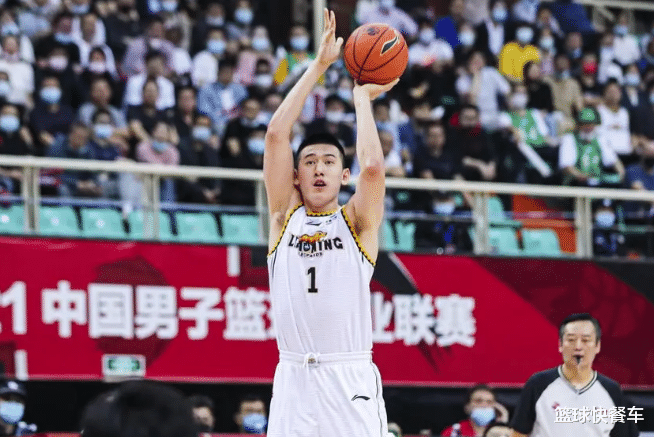 付豪|6年没进一个三分！到单季狂飙30个杀死广东，辽宁这神射手太会隐藏了