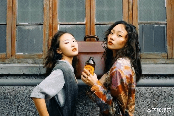 邵雨轩|网红邵雨轩资源升级！搭档周迅阿雅出镜，团体解散另有原因？