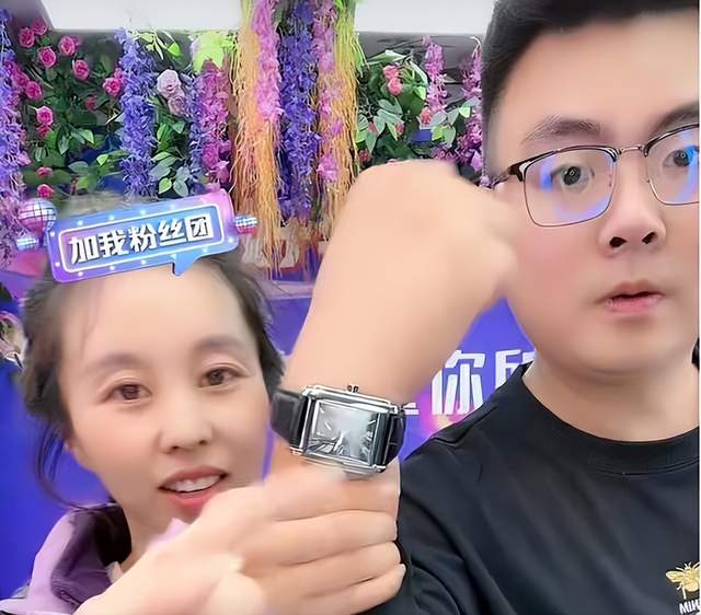 直播带货|田静再度开直播带货,被杜粉吐槽是在割韭菜,直播间礼物收到手软