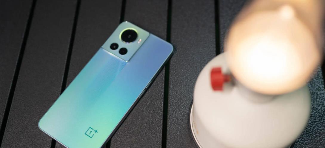 苹果|目前好评率最高的四款手机，覆盖高中低三档，小米苹果都有上榜