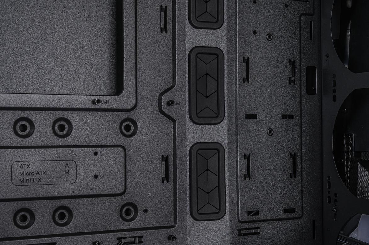 机箱|中塔机箱极致，经典与创新汇聚，酷冷至尊毁灭者500装机赏析