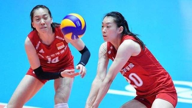 女排|女排4大名将或空降集训队！3人角逐同一位置，1人有望效仿师姐